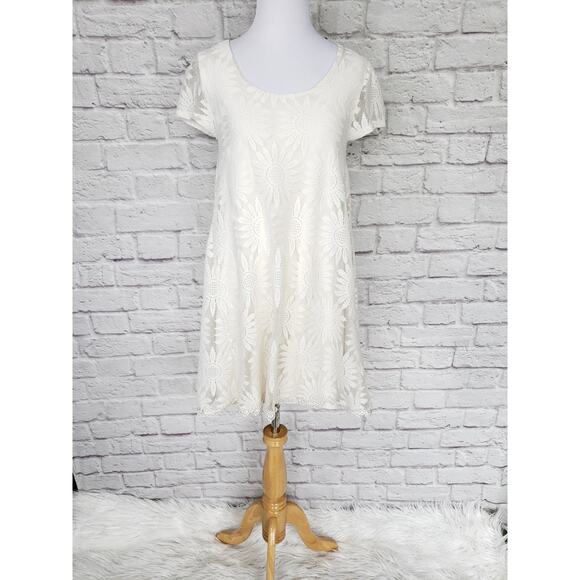 Urban Outfitters Lace Floral Lace Trapeze Dress Cream Mini Size Small - Picture 4 of 15